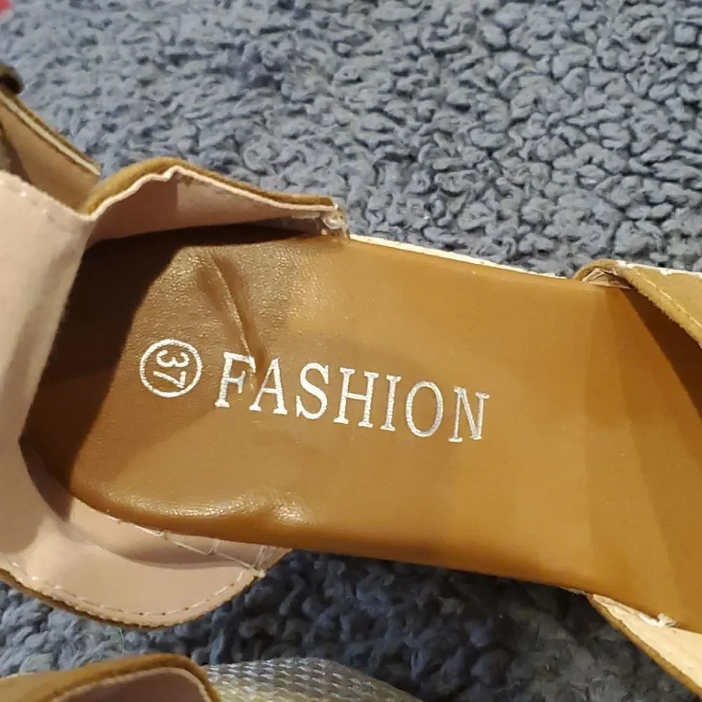 Womens Wedge Sandals